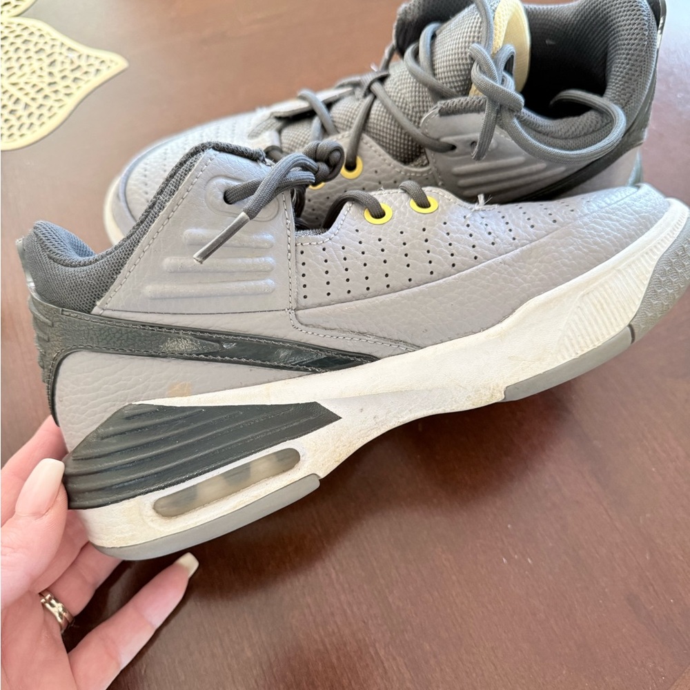 Nike Kids' Jordan Max Aura 5